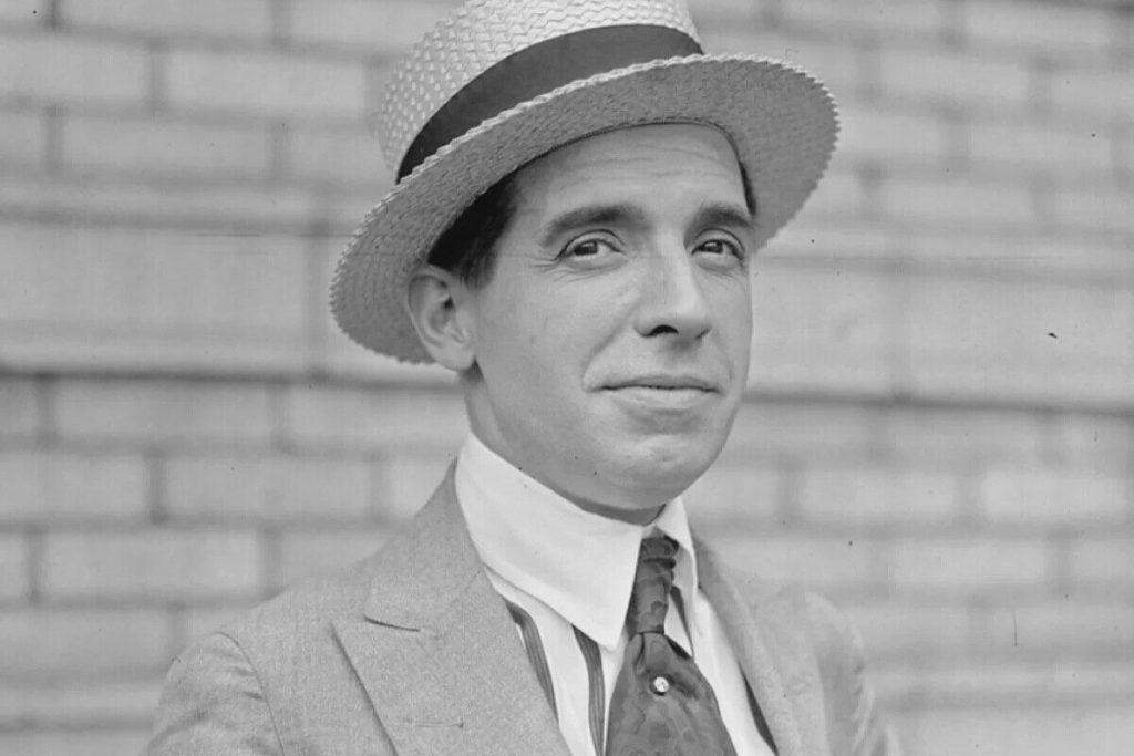 how to spot a grifter