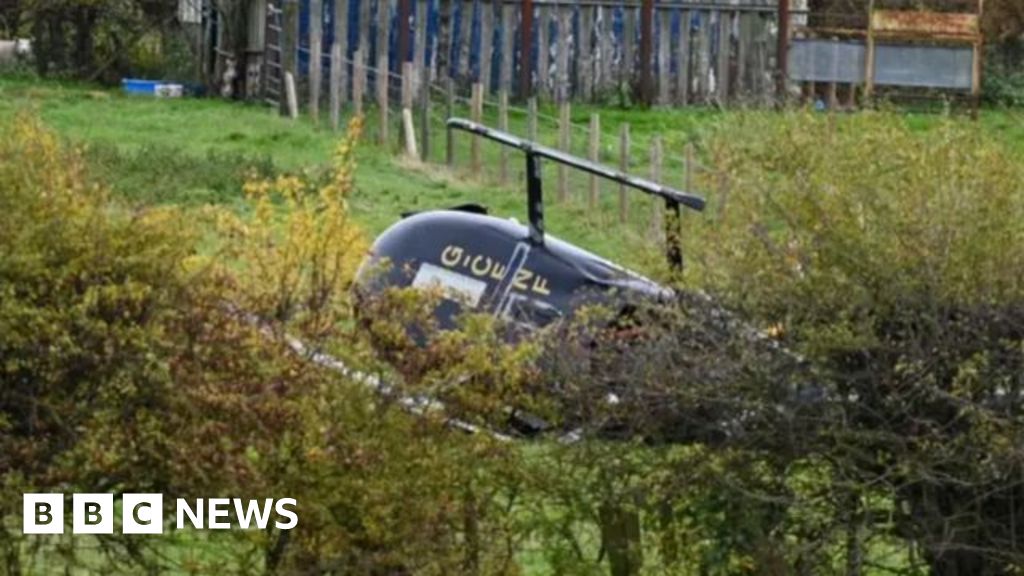 Man dies and three injured in Doncaster helicopter crash Man dies and three injured in Doncaster helicopter crash