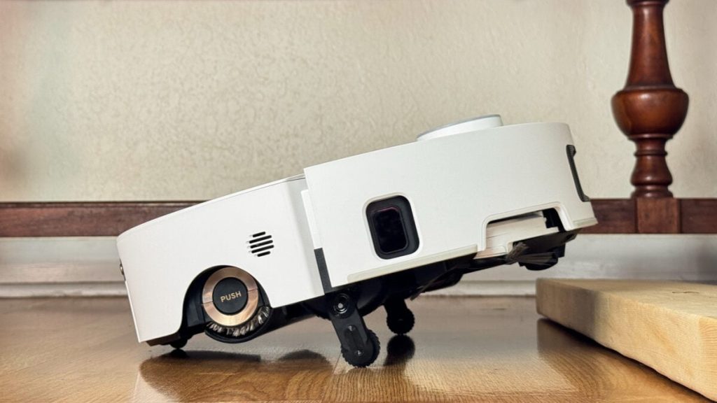 Dreame Aqua10 Ultra Roller Review: Just Buy a Mop